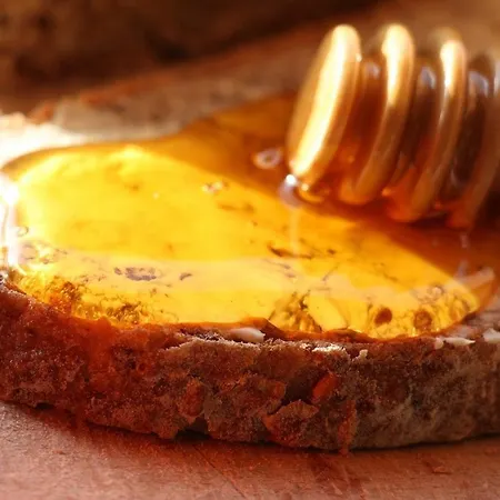 Chalet Hillside Hideaway