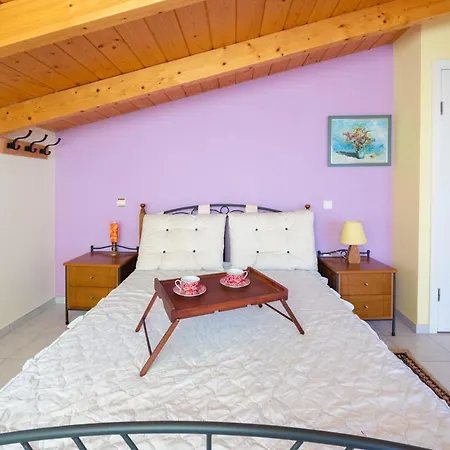 Alpehytte Hillside Hideaway *